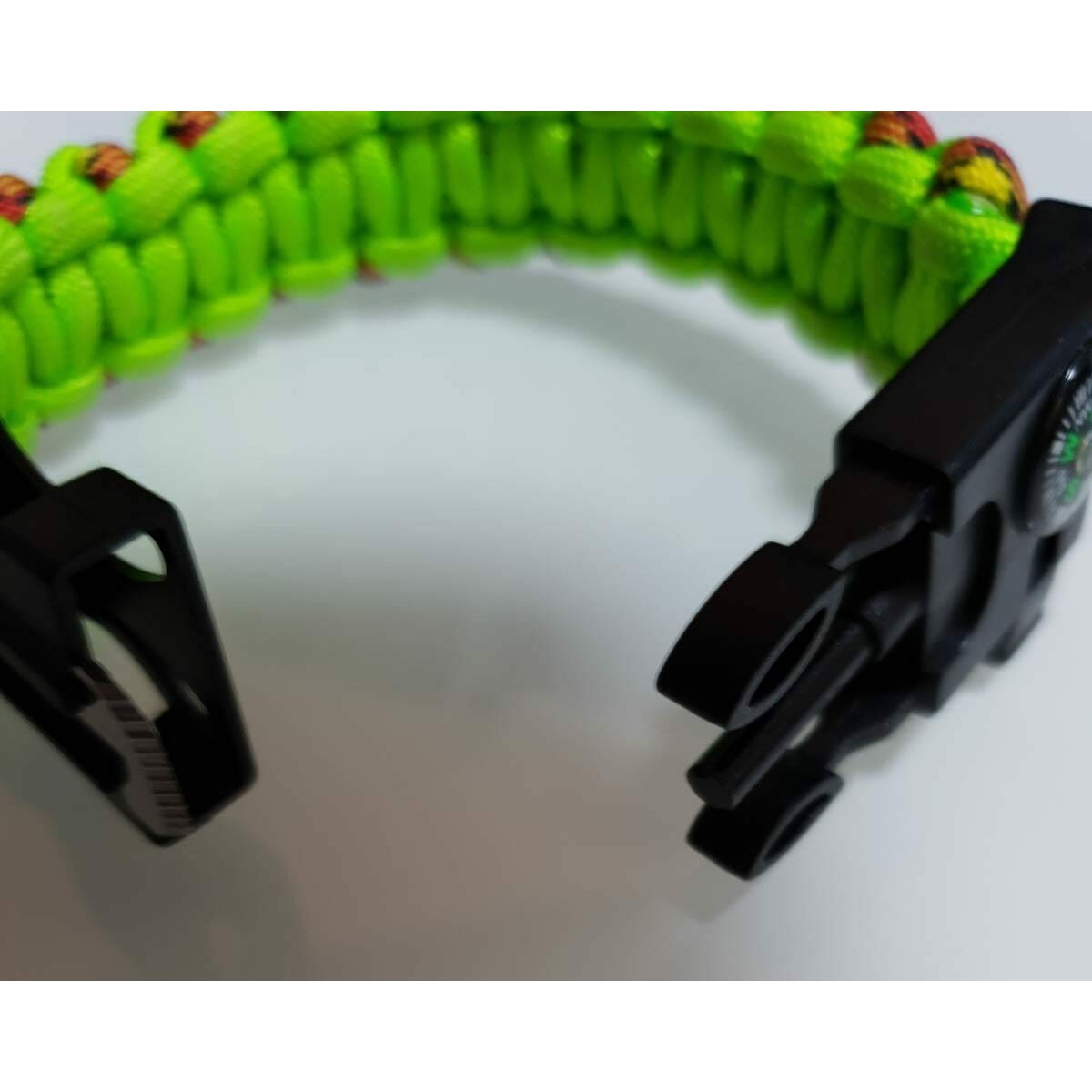 PARACORD SURVIVAL ARMBAND náramok - neónová zelená – Obrázok 2